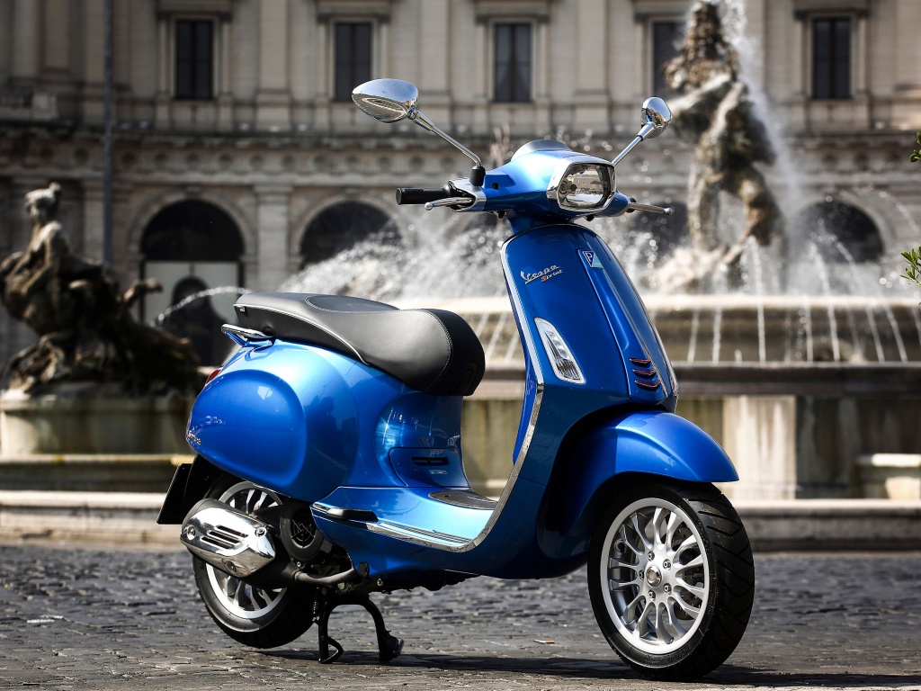 Фото скутера Vespa Sprint 125